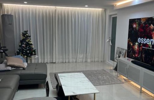 Hwaseong Apartamento | 모던한 인테리어가 돋보이는 화성시 작은 공간