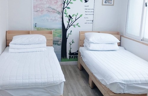 Jeonju Cama Y Desayuno | 오직 한팀 숙박으로 편하게 머물수 있고 깨끗하고 한옥마을 가깝고 취사 가능한 고객 만족도가 높은 집