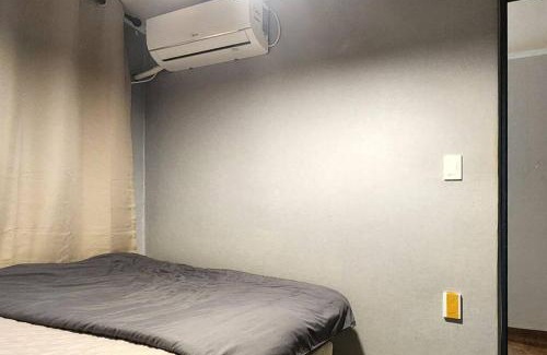 Sinchon-dong Apartamento | 창천동 The Art House #Yeontral park #5min to Hongdae stn