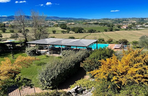 Spoleto Villa | 0.7 kms to central Spoleto. Car not essential. Rome 1 hour