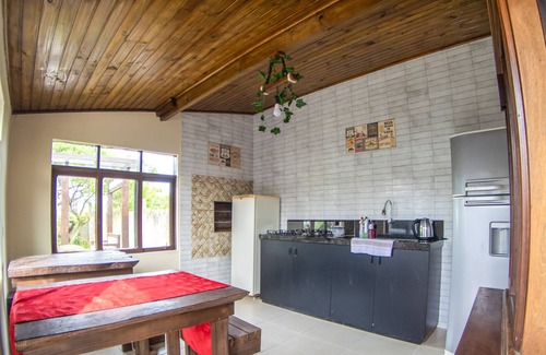 Portinho Casa | 01 Double Room - Air conditioning | WiFi | TV - Facing the Santo Antônio Lagoon