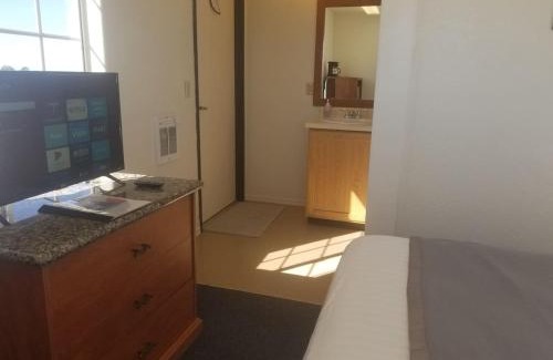 Valle Casa | 012A Affordable Getaway near South Rim Sleeps 2