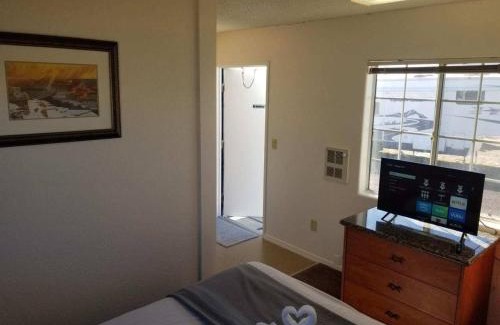 Valle Casa | 012B Affordable Retreat nr South Rim Sleeps 2