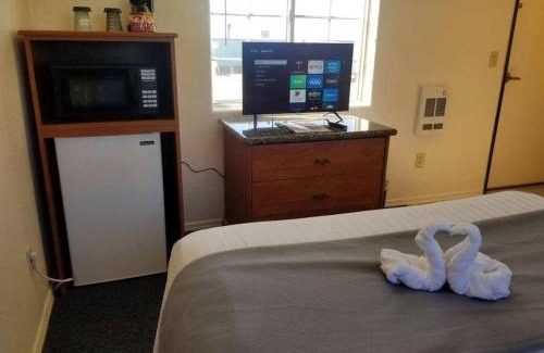 Valle Casa | 012C Affordable Retreat near South Rim Sleeps 2