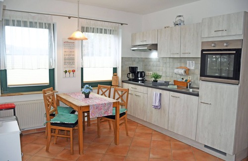 Lancken-Granitz Apartamento | 02 beautiful 3-room apartment with balcony and terrace - schöne Ferienwohnungen
