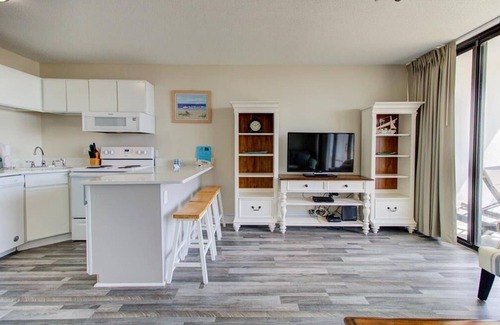 Carolina Beach Condominio | 0204 Seaside Sanctuary by Atlantic Towers
