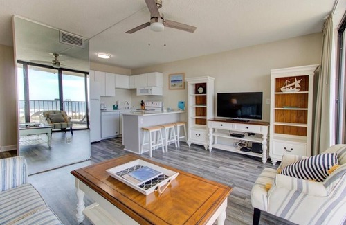 Carolina Beach Condominio | 0204 Seaside Sanctuary by Atlantic Towers