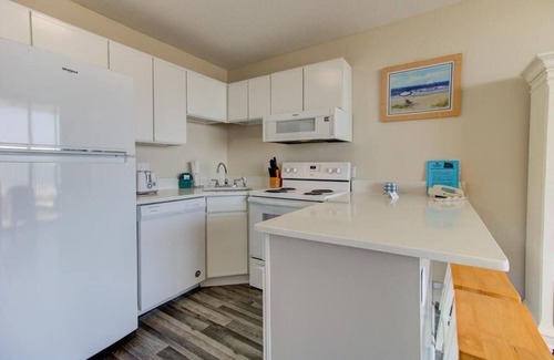 Carolina Beach Condominio | 0204 Seaside Sanctuary by Atlantic Towers