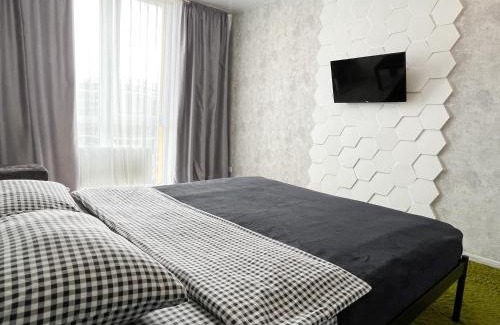 Lesniki Apartamento | 0238 квартира ЖК Щасливий, укриття в комплексі