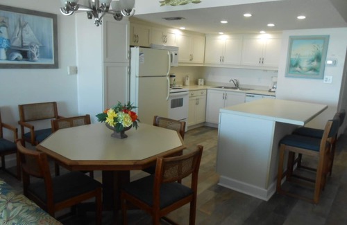 Garden City Condominio | 0308 Waters Edge Resort 1 Bedroom Condo by Redawning