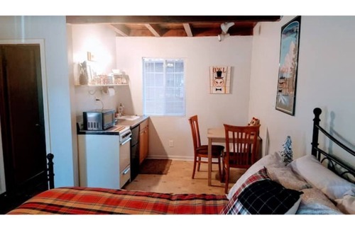Tahoe Island Apartamento | 04 -The Tahoe Blu studio!