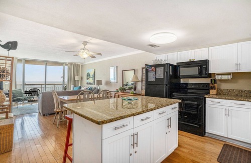 Garden City Condominio | 0401 Waters Edge Resort 3 Bedroom Condo by RedAwning