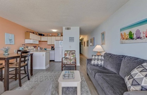 Wilmington Beach Condominio | 0411 Seaside Sunrise by Atlantic Towers