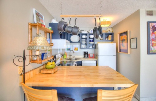 Wilmington Beach Condominio | 0602 Robin's Nest 1 Bedroom Home