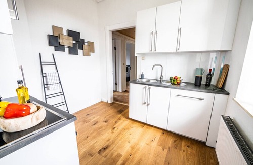 Brunsbuttel Apartamento | 063 - 4 rooms - 3 bedrooms close to the city center and quiet