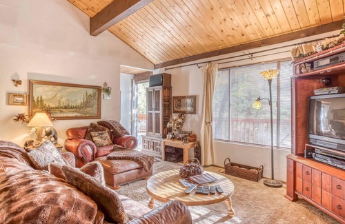 Upper Moonridge Cabina | 063 - JBs Pinecone Lodge