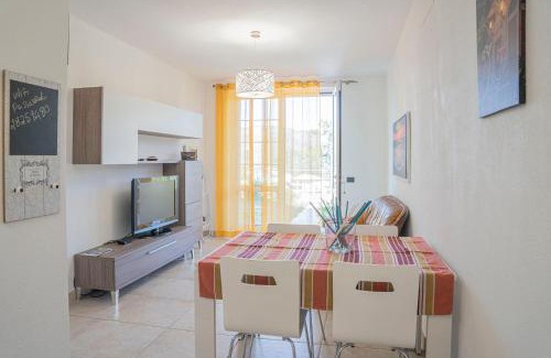 Casarza Ligure Apartamento | 065 - VILLA LETIZIA, Elegante 2 PISCINA e Natura, 10 minuti da MARE e SPIAGGIE