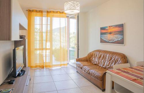 Casarza Ligure Apartamento | 065 - VILLA LETIZIA, Elegante 2 PISCINA e Natura, 10 minuti da MARE e SPIAGGIE