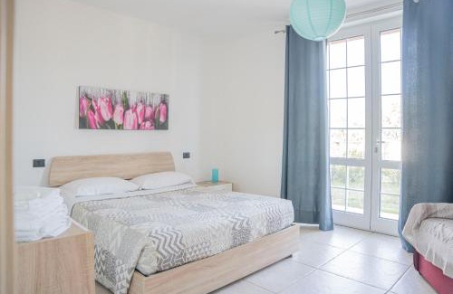 Casarza Ligure Apartamento | 065 - VILLA LETIZIA, Elegante 2 PISCINA e Natura, 10 minuti da MARE e SPIAGGIE