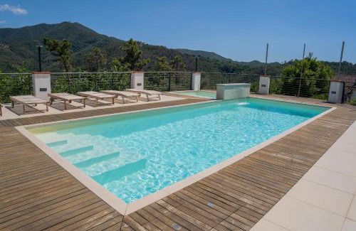 Casarza Ligure Apartamento | 066 - VILLA LETIZIA, Elegante 3 PISCINA e Natura, 10 minuti da MARE e SPIAGGIE
