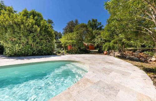 Grasse Apartamento | 06BV Quiet cottage with pool