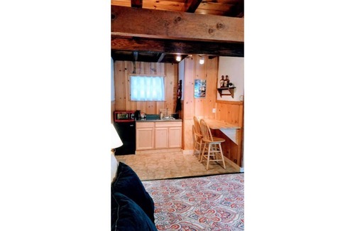 Y Area Apartamento | 07-The Black Bear king studio #7
