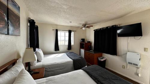 Valle Casa | 071B Private Studio near Grand Canyon South Rim Sleeps 6- No Kitchen
