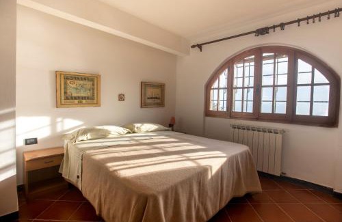 Moneglia Apartamento | 079D - La Villa storica Il Vigneto 45A, 7 minuti dal mare - Parcheggio privato GRATIS