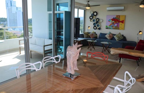 Playa Bonita Village Apartamento | 07F Resort Breathtaking Ocean Views Panama Canal