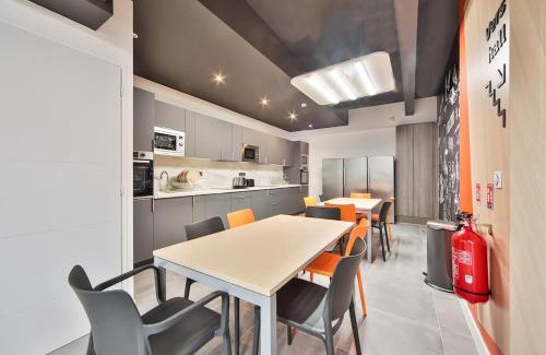 Charenton-le-Pont Apartamento | 08 Studio Charenton Fitness Cinema