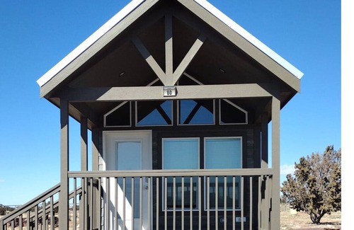 Valle Chalet De Esquí | 080 Tiny Home near Grand Canyon South Rim Sleeps 8