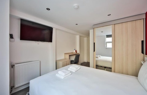 Charenton-le-Pont Apartamento | 09.Chambre double#CoLiving#Loft#HomeCinema#fitness
