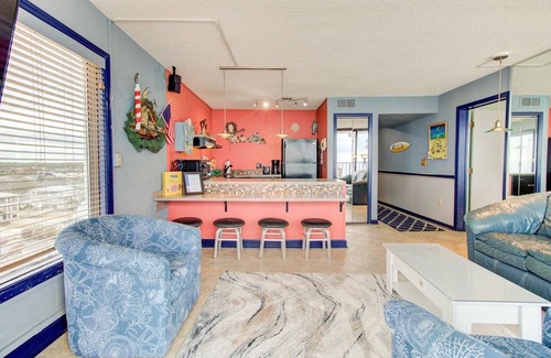 Carolina Beach Condominio | 0914 Changes In Attitude by Atlantic Towers
