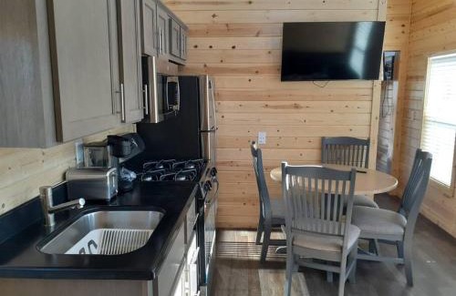 Valle Chalet De Esquí | 092 Star Gazing Tiny Home near Grand Canyon South Rim Sleeps 8