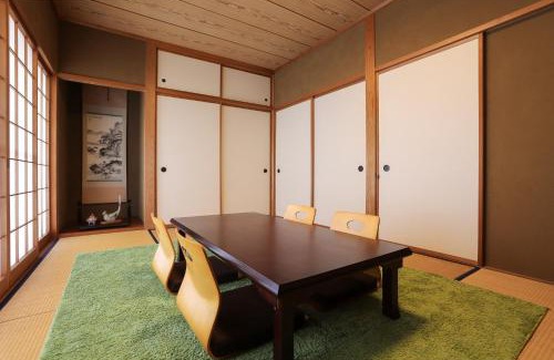 Fukui Apartamento | 1日1組限定の貸切の民泊です全館禁煙です屋外喫煙所無し間取りは2LDkです毎年12月8日から2月28日の駐車場は使用不可能です