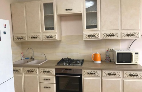 Atyrau Apartamento | 1 комнатная квартира в самом центре города на Жарбосынова 71