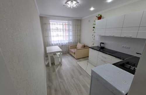 Almaty District Apartamento | 1-комнатная квартира, 40 м², 5/9 этаж посуточно, Игишева 18. Все необходимые предметы для комфортного проживания
