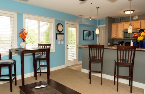 Douglas Condominio | 1/1 Condo - Cerca del centro de Douglas y Saugatuck