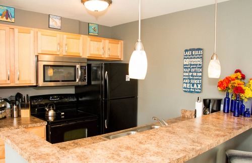 Douglas Condominio | 1/1 Condo - Cerca del centro de Douglas y Saugatuck