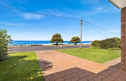 Kianga Casa | 1 15 Dalmeny Drive Kianga