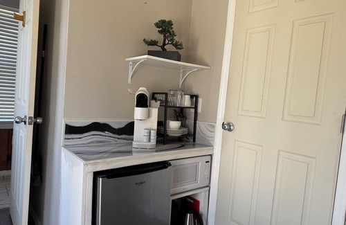 St. Augustine Apartamento | Off San Marco, 1-2 miles from St George and St Augustine Beach