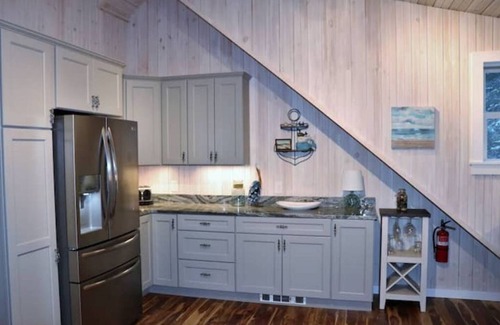 Bar Harbor Casa | 1.4 Acre Bar Harbor Home with Private Ocean Access a Short Walk Away