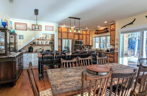 Meredith Casa | 1/4 Acre Woods on Lake Waukewan!