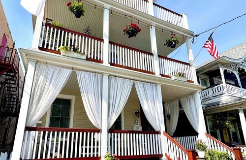 Ocean Grove Casa | 1.5 blocks to beach, sleeps 4, front porch & beach passes! Charming & spacious