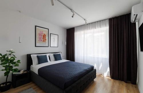 Chisinau Apartamento | 1,5 BR- Balcony, Netflix, Nespresso, AC, Walk-to-Mall - GrandStay md