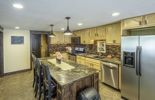 Bellaire Casa | 1.5 Miles from Bellaire, 8 from Torch Lake, two ponds and stream 10 acres.
