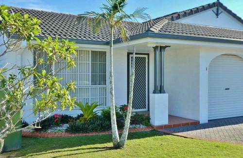 Yamba Casa | 1/57 Witonga Drive, Yamba