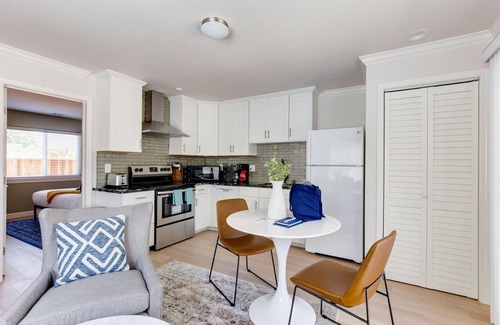 West San Jose Apartamento | 1.6 miles to apple office in Cupertino.