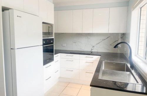 Fingal Bay Casa | 1 75 Rocky Point Road fantastic holiday home with