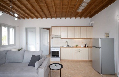 Plintri Apartamento | 1 Bd Emerald Apt with Sparkling Shared Pool
